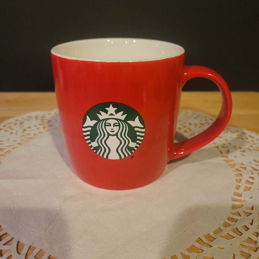 Starbucks 2021 Bold Red Coffee/Tea Mug 11 oz